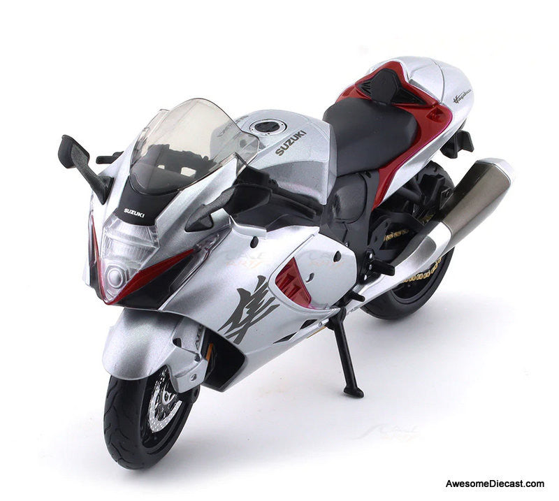 2022 Suzuki Hayabusa Motor Bike, Silver 1:12 Diecast Model Motorcycle by Maisto
