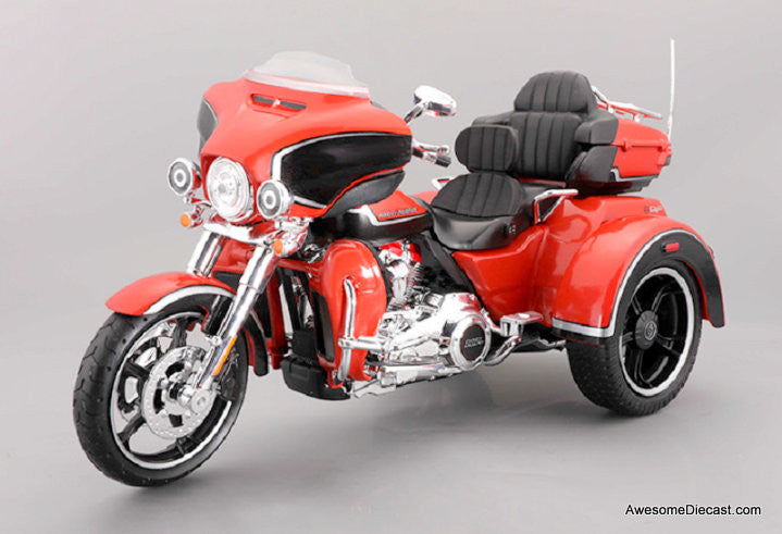 Maisto 1:12 2021 Harley Davidson CVO Tri Glide, Orange