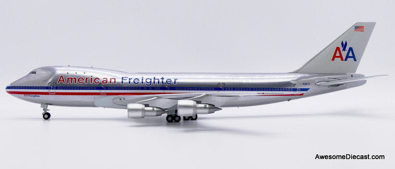 JC Wings 1:200 Boeing 747-100SF: American Airlines (Reg #N9671)