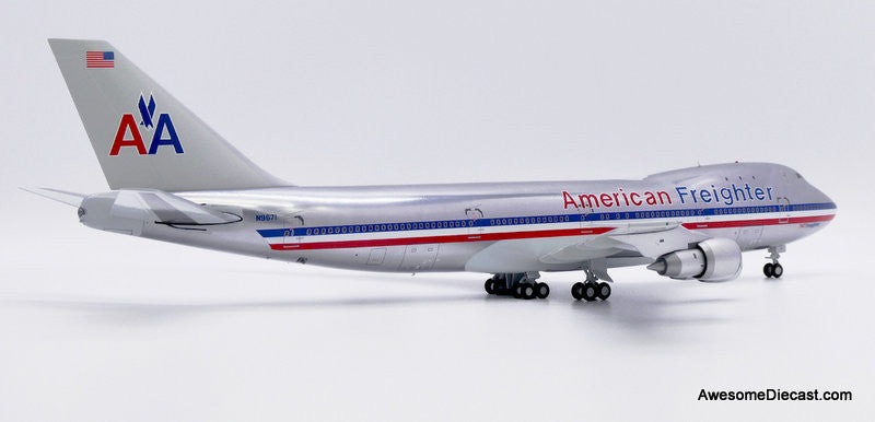 JC Wings 1:200 Boeing 747-100SF: American Airlines (Reg #N9671)