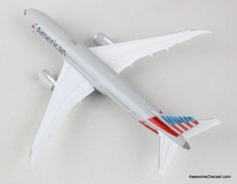 Gemini Jets 1:400 Boeing 787-9, Flaps Down: American Airlines (Reg #N835AN)