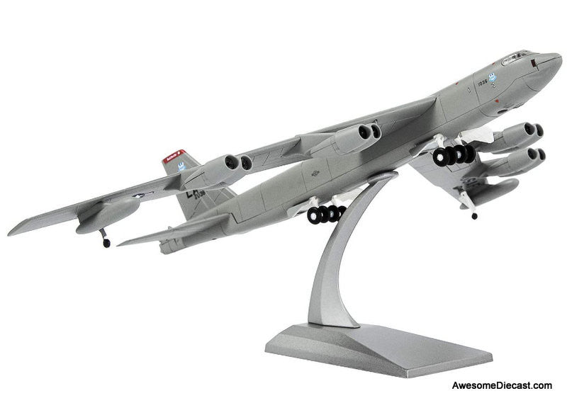 Flight Deck Models 1:200 Boeing B-52 Stratofortress: US Air Force