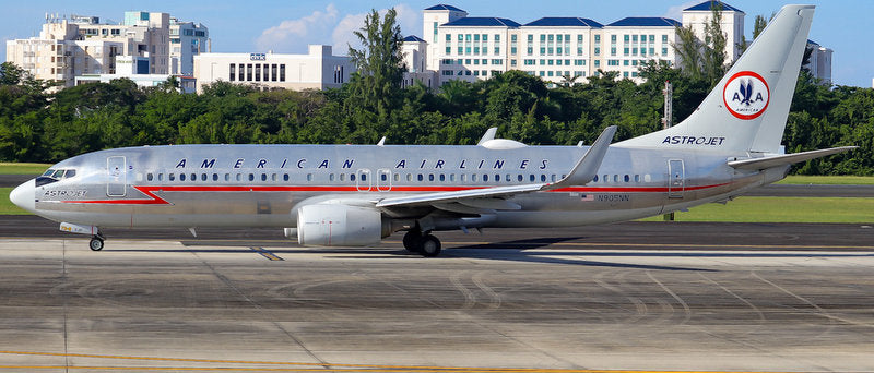 Boeing 737-800 Astro Jet American Airlines (Reg #N905NN) 1:100 Diecast Model Plane by Gemini100