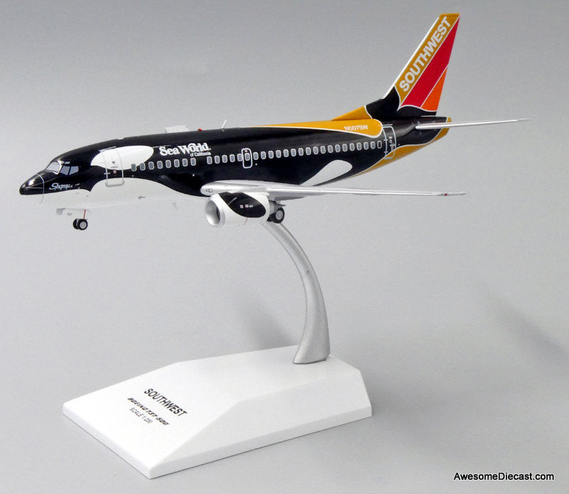 Boeing 737-500: Southwest Airlines (Reg #N507SW) Sea World Of California 1:200 Diecast Model Plane by JC Wings