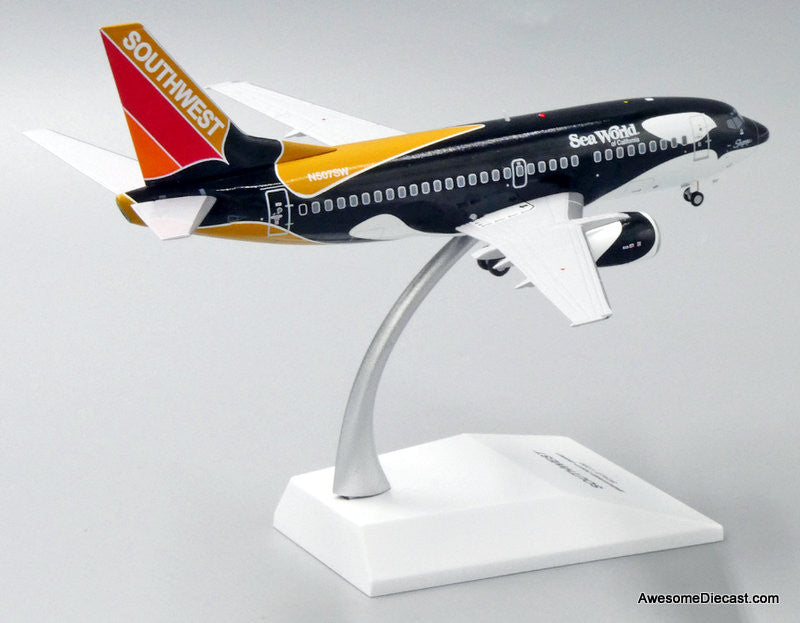 Boeing 737-500: Southwest Airlines (Reg #N507SW) Sea World Of California 1:200 Diecast Model Plane by JC Wings