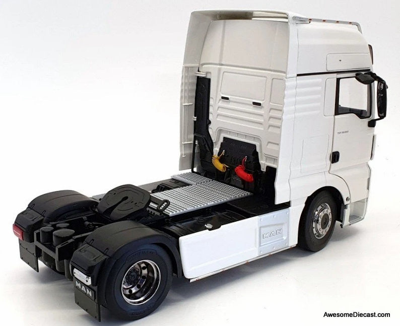 2018 MAN TGX XXL Sleeper Tractor, White 1:18 Diecast Model Truck by Premium ClassiXXs