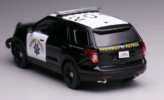 2013 Ford Police Interceptor Utility: California Highway Patrol 1:64 Diecast Model Car by 596 Model
