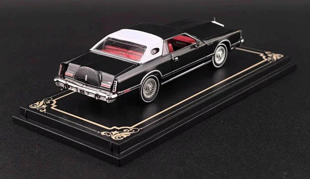 1979 Lincoln Continental Lowrider, Black 1:64 Diecast Model Car by Fineworks64