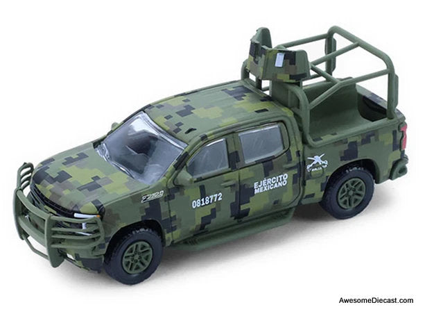 2021 Chevrolet Silverado LT Trail Boss Z71 Truck "Mexican Military" Green Digital Camouflage 1:64 Diecast Model Car by Greenlight