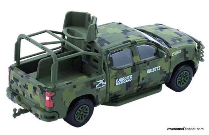 2021 Chevrolet Silverado LT Trail Boss Z71 Truck "Mexican Military" Green Digital Camouflage 1:64 Diecast Model Car by Greenlight