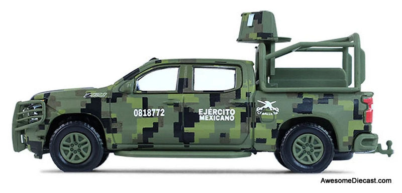 2021 Chevrolet Silverado LT Trail Boss Z71 Truck "Mexican Military" Green Digital Camouflage 1:64 Diecast Model Car by Greenlight