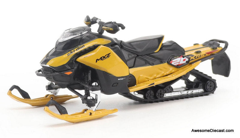 Ski-Doo MXZ XRS 20th Anniversary Edition, Yellow/Black 1:32 Diecast Model Vehicle by Diecast Masters