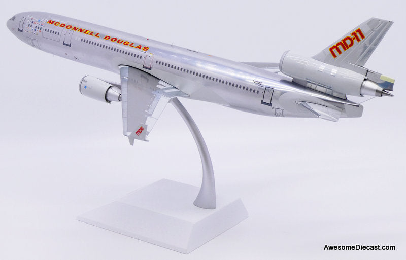 McDonnell Douglas MD-11 (Reg #N111MD) House Colors 1:200 Diecast Model Plane by JC Wings