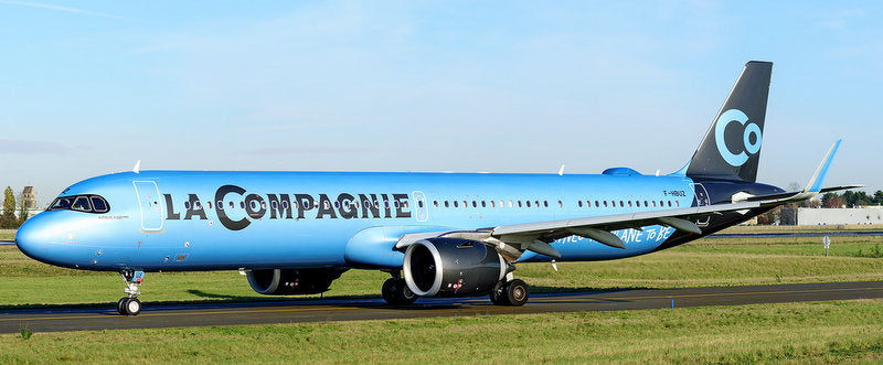 Airbus A321neo La Compagnie (Reg #F-HBUZ) 1:400 Diecast Model Plane by JC Wings