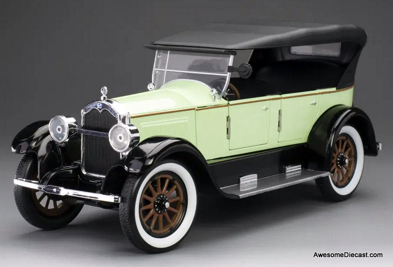 1925 Buick Model 25, Sage Green 1:18 Diecast Model Car by Sun Star