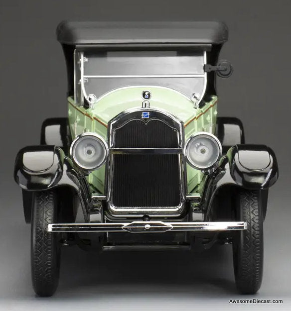 1925 Buick Model 25, Sage Green 1:18 Diecast Model Car by Sun Star
