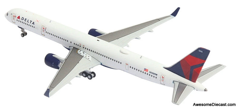 Boeing 757-300: Delta Airlines (Reg #N595NW) 1:200 Diecast Model Plane by Gemini 200