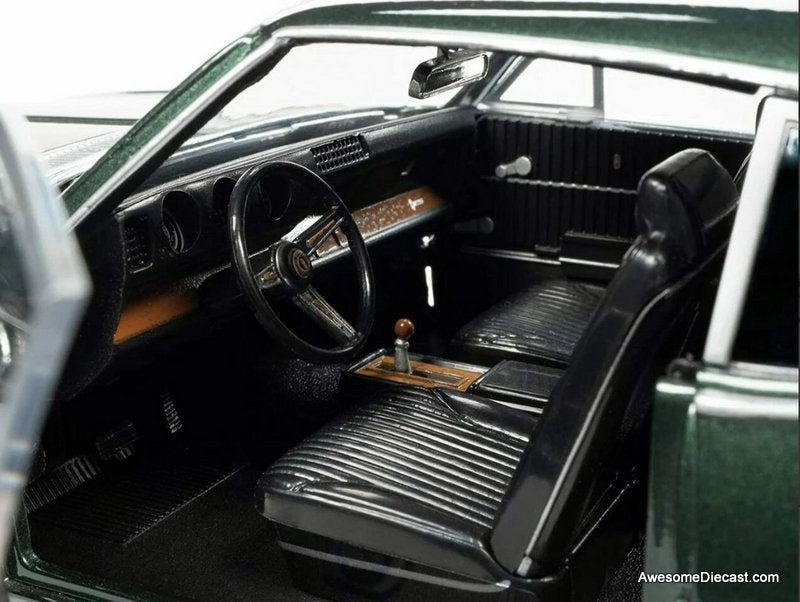 1969 Oldsmobile Cutlass S W-31, Metallic green 1:18 Diecast Model Car by Auto World