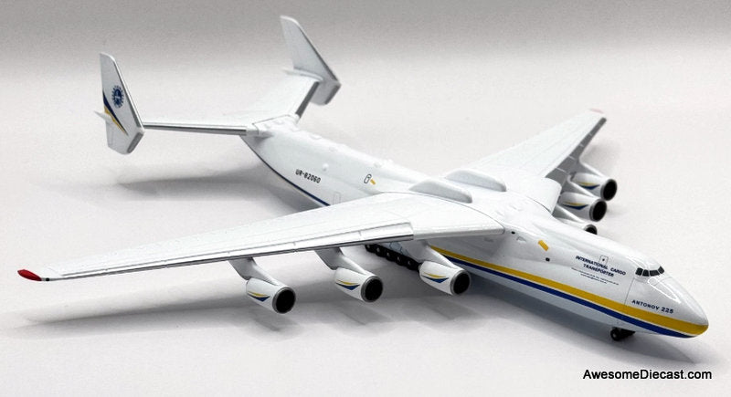 Antonov AN225 Mriya (Reg #UR-82060) 1:400 Diecast Model Plane by Gemini Jets