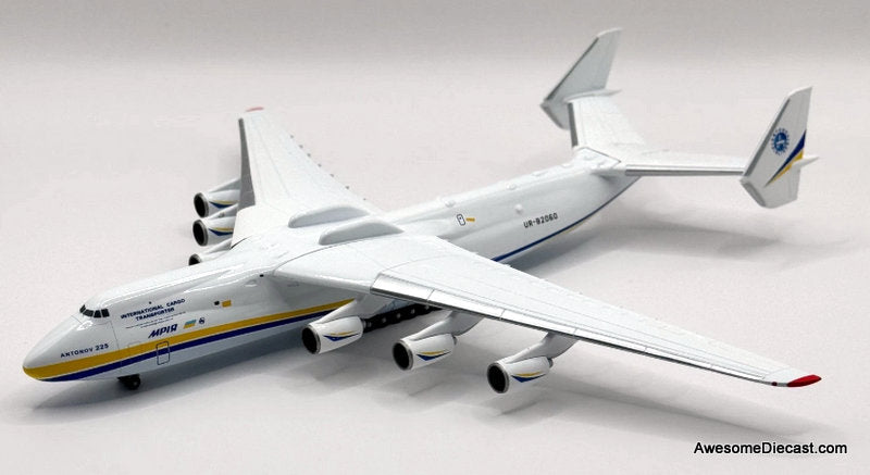 Antonov AN225 Mriya (Reg #UR-82060) 1:400 Diecast Model Plane by