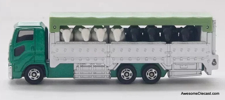 Isuzu Giga Cattle Truck w/Cattle Diecast Model Truck by Tomica
