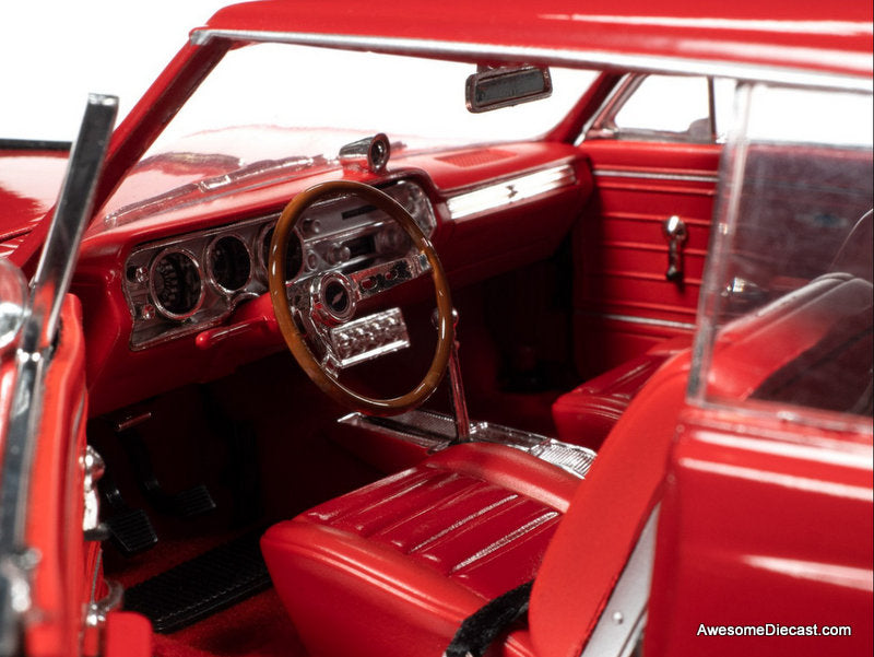 1965 Chevrolet Chevelle SS Z16 (MCACN), Regal Red 1:18 Diecast Model Car by Auto World