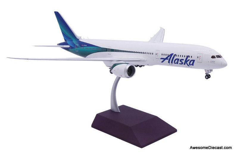 Boeing 787-9: Alaska Airlines (Reg #N784HA) 1:200 Diecast Model Plane by Gemini 200