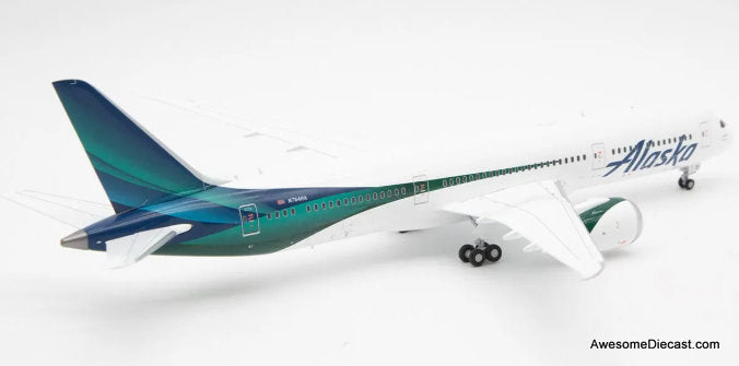 Boeing 787-9: Alaska Airlines (Reg #N784HA) 1:200 Diecast Model Plane by Gemini 200