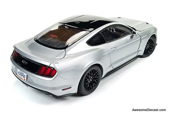 2017 Ford Mustang Gt 5.0, Ingot Silver/Black Roof 1:18 Diecast Model Car by Auto World