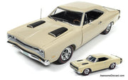 1969 Dodge Coronet Super Bee 2 Car Set 1:18 Diecast Model Car by Auto World