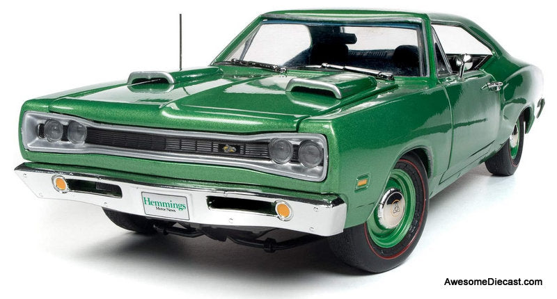 1969 Dodge Super Bee, Metallic Green 1:18 Diecast Model Car by