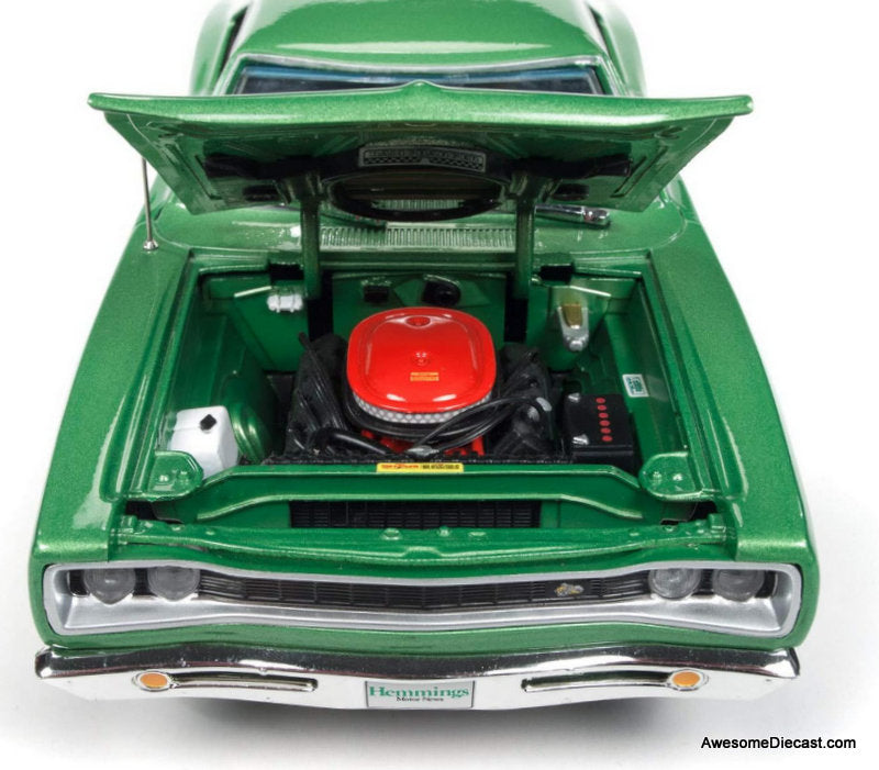 1969 Dodge Super Bee, Metallic Green 1:18 Diecast Model Car by