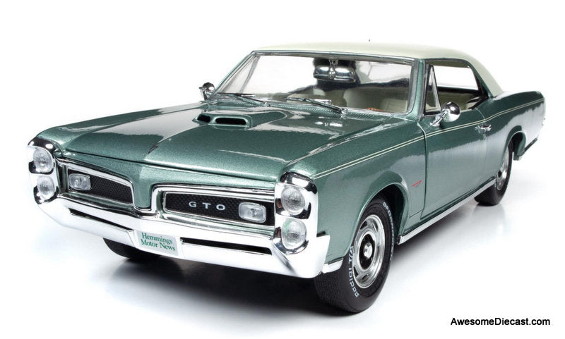 1966 Pontiac GTO, Palmetto Green 1:18 Diecast Model Car by Auto World