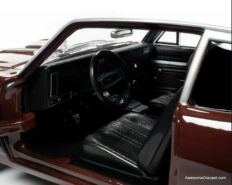1970 Chevrolet Nova SS 396, Maroon w/White Roof 1:18 Diecast Model Car by Auto World