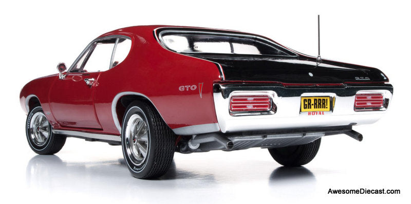 1968 Pontiac GTO Royal Bobcat, Solar Red/Black 1:18 Diecast Model Car by Auto World