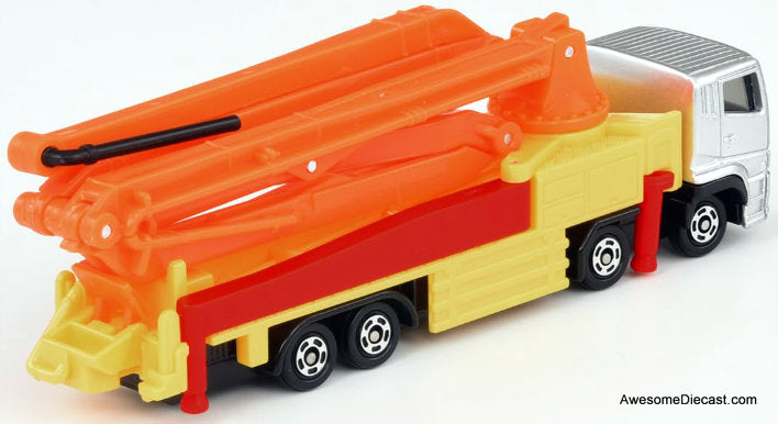 Mitsubishi Fuso Super Great Concrete Pumping Truck Diecast Model Truck by Tomica
