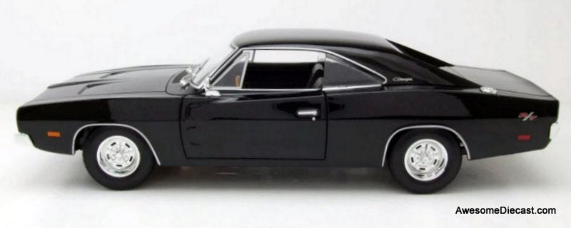 1969 Dodge Charger R/T, Black 1:18 Diecast Model Car by Maisto