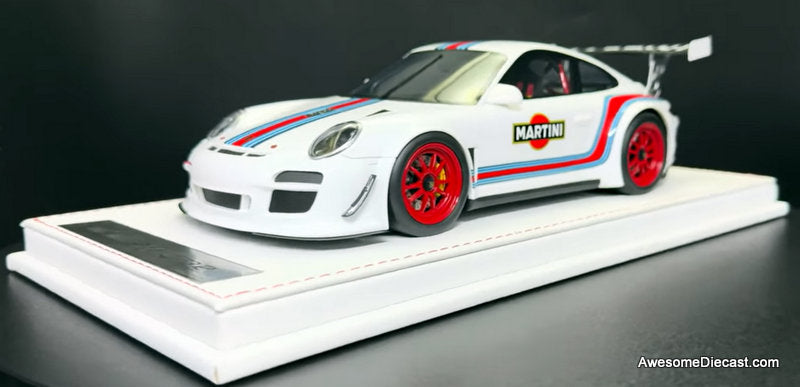 Porsche 911 GT3 R, Martini Livery 1:18 Resin Cast Model Car by GL Model