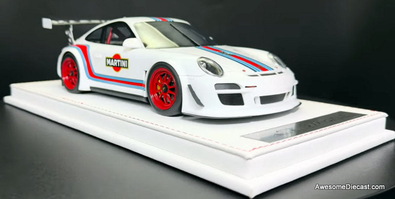 Porsche 911 GT3 R, Martini Livery 1:18 Resin Cast Model Car by GL Model