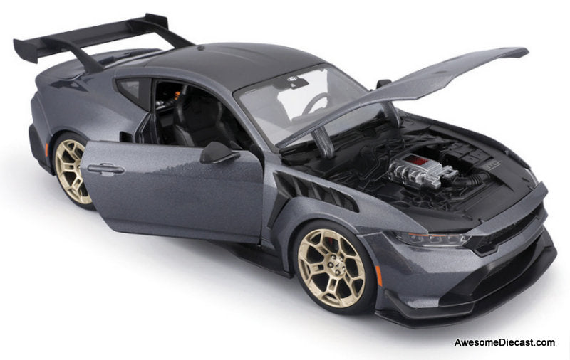 2025 Ford Mustang GTD, Metallic Gray 1:18 Diecast Model Car by Maisto