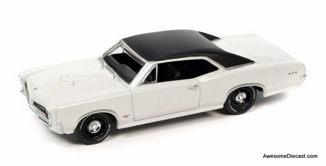 1966 Pontiac GTO, Cameo Ivory 1:64 Diecast Model Car by Johnny Lightning