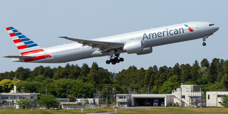 Boeing 777-300: American Airlines (Reg #N736AT) 1:100 ABS Plastic Model Plane by Sky Marks Elite