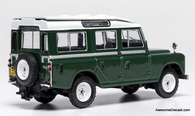 1978 Land Rover Series 111 190 Station Wagon, Green/White 1:43 Diecast Model Car by IXO