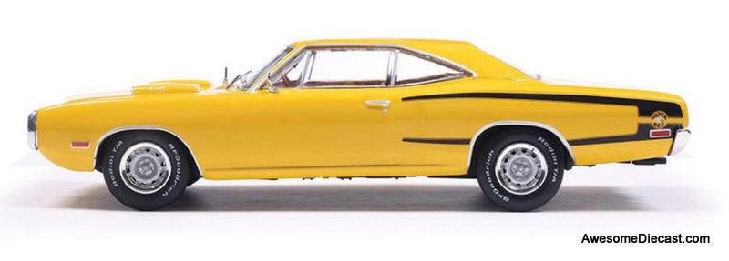 1970 Dodge Coronet Super Bee (Top Banana) 1:43 Diecast Model Car by IXO