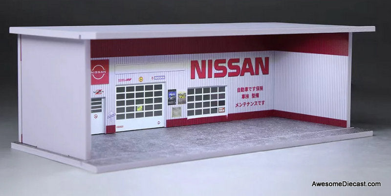 Nissan Inspection Workshop w/Lighting 1:64 Diorama by MoreArt