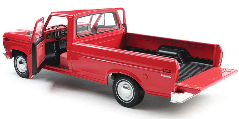 1974 Ford F-100 Pick-Up, Candy Apple Red 1:18 Diecast Model Truck by IXO