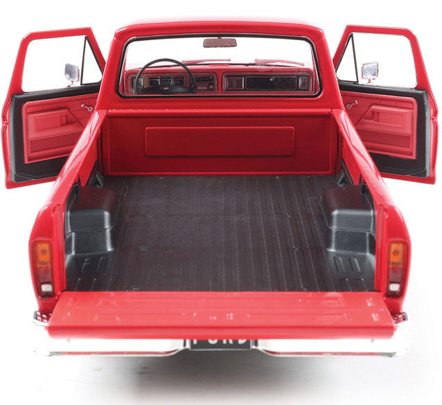 1974 Ford F-100 Pick-Up, Candy Apple Red 1:18 Diecast Model Truck by IXO