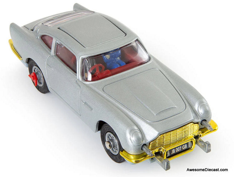 1963 Aston Martin DB5, Silver James Bond 007 1:43 Diecast Model Car by Corgi Re-Creation