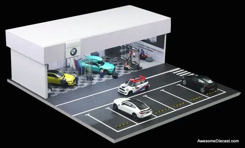 BMW Mechanic Workshop w/Lighting 1:64 Diorama by MoreArt