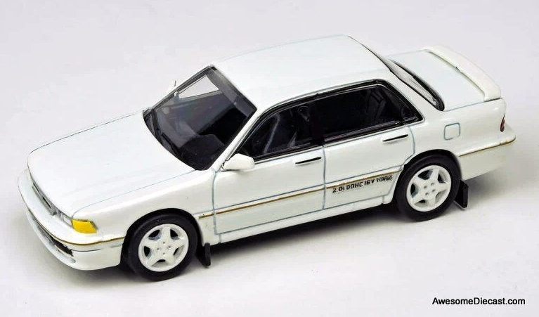 Mitsubishi Galant VR-4, Sophia White 1:64 Diecast Model Car by Para64